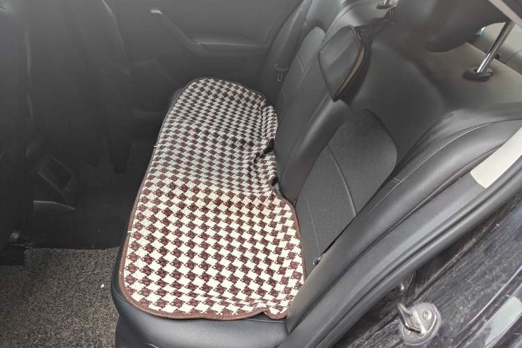 Used Volkswagen Santana 2013 1.6L Manual Comfort Edition Left Rear Seat
