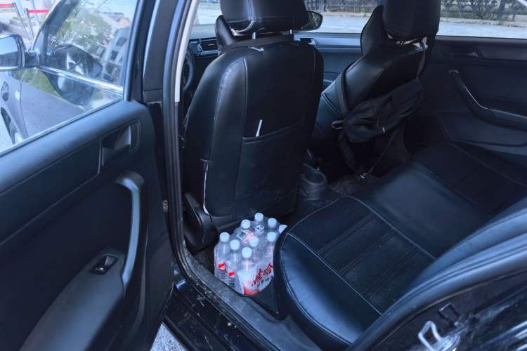 Used Volkswagen Santana 2013 1.6L Automatic Fashion Edition Left Rear Seat