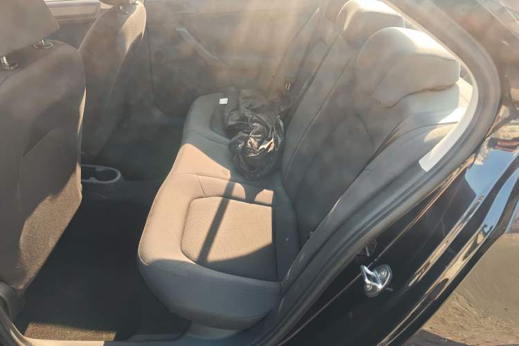 Used Volkswagen Santana 2013 1.4L Manual Fashion Edition Left Rear Seat