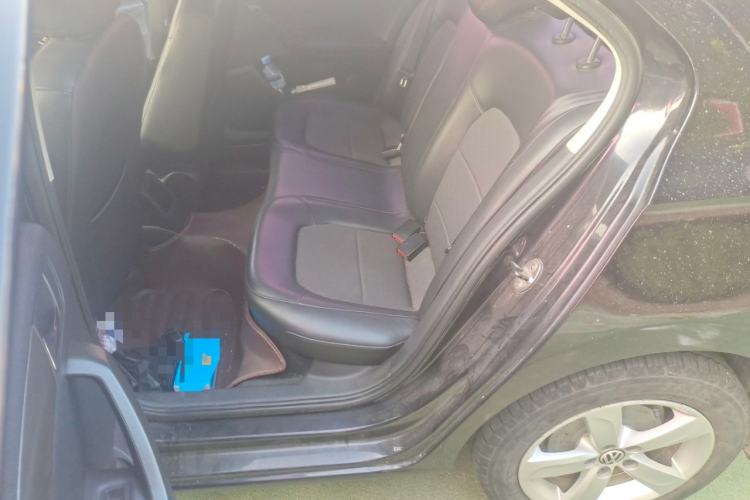 Used Volkswagen Santana 2013 1.6L Manual Comfort Edition Left Rear Seat