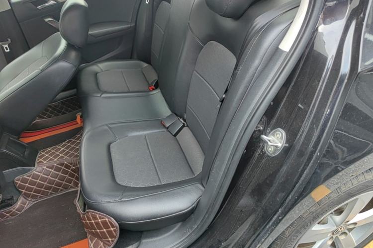Used Volkswagen Santana 2013 1.6L Automatic Comfort Edition Left Rear Seat