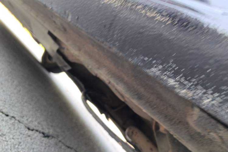 Used Volkswagen Santana 2013 1.6L Automatic Fashion Edition Left Side Sill