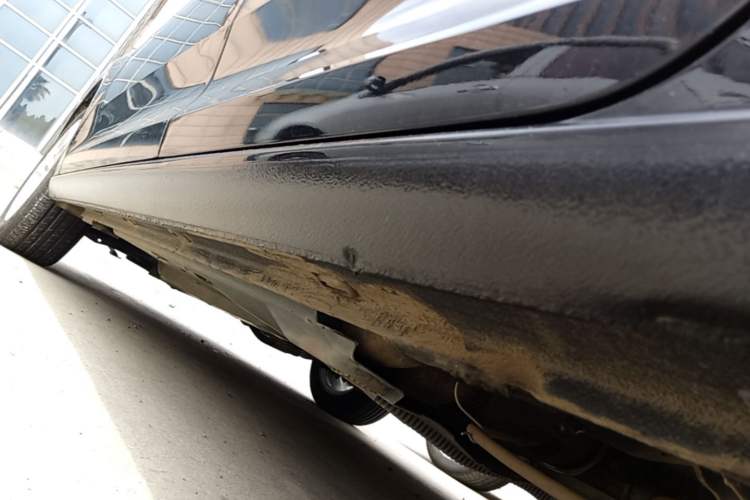 Used Volkswagen Santana 2013 1.6L Automatic Comfort Edition Left Side Sill