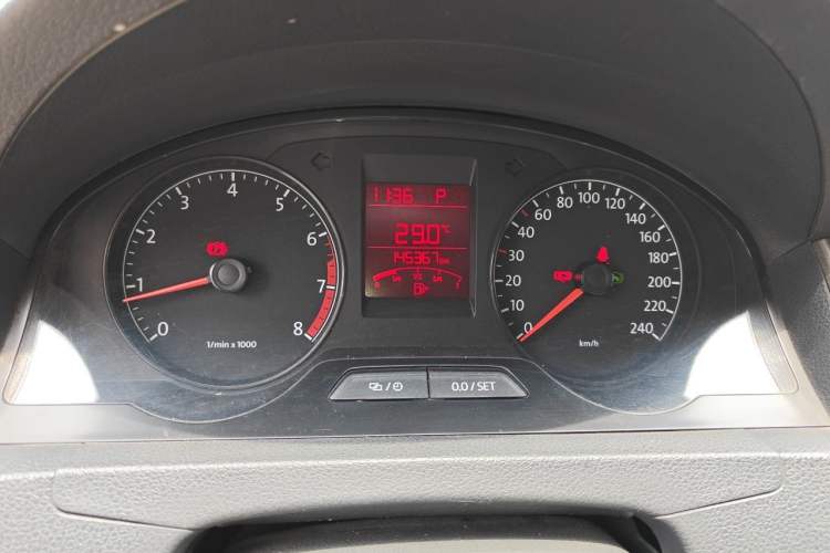 Used Volkswagen Santana 2013 1.6L Automatic Comfort Edition Odometer Close Up