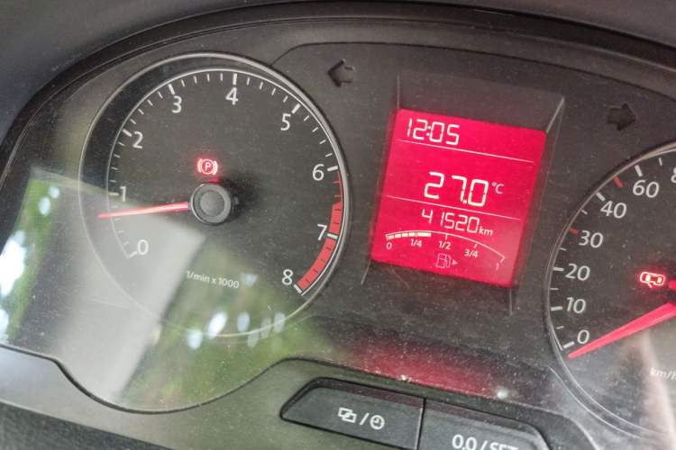 Used Volkswagen Santana 2013 1.4L Manual Fashion Edition Odometer Close Up