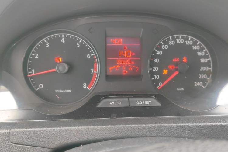 Used Volkswagen Santana 2013 1.6L Manual Comfort Edition Odometer Close Up