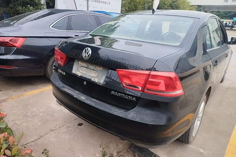 Used Volkswagen Santana 2013 1.4L Manual Comfort Edition Rear