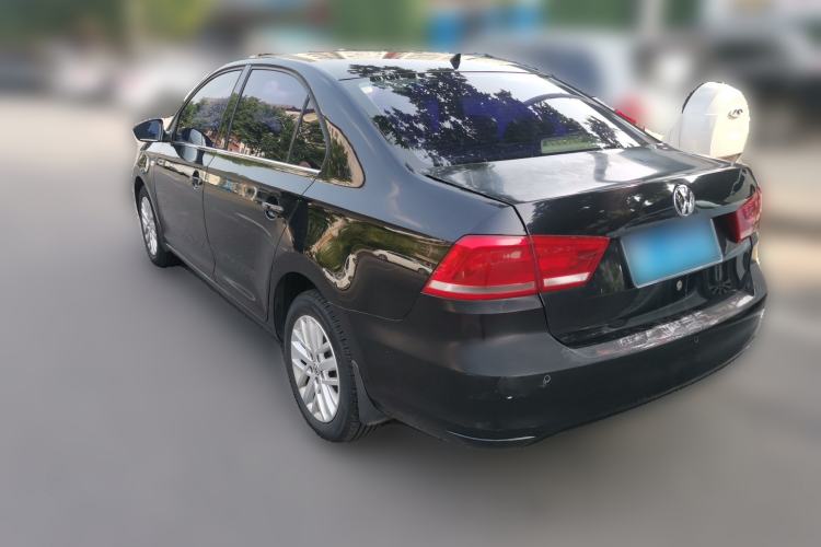 Used Volkswagen Santana 2013 1.6L Manual Luxury Edition Rear Left 45 Deg