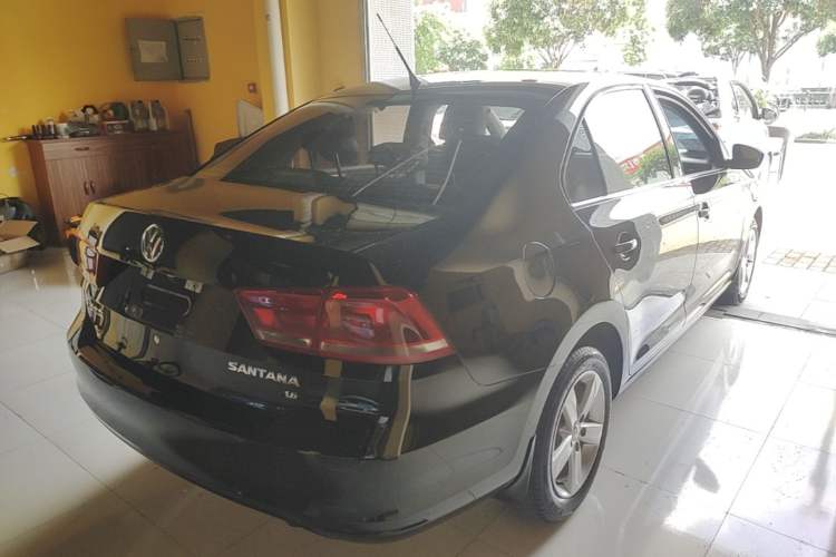 Used Volkswagen Santana 2013 1.6L Automatic Comfort Edition Rear Right 45 Deg