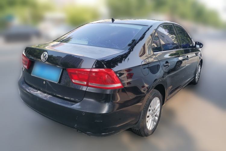 Used Volkswagen Santana 2013 1.6L Manual Luxury Edition Rear Right 45 Deg