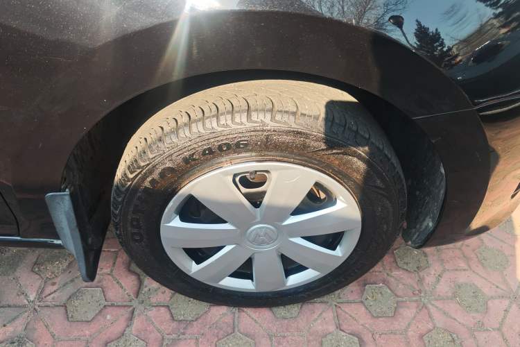 Used Volkswagen Santana 2013 1.4L Manual Fashion Edition Right Front Wheel Hub