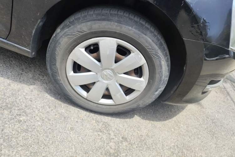 Used Volkswagen Santana 2013 1.4L Manual Fashion Edition Right Front Wheel Hub