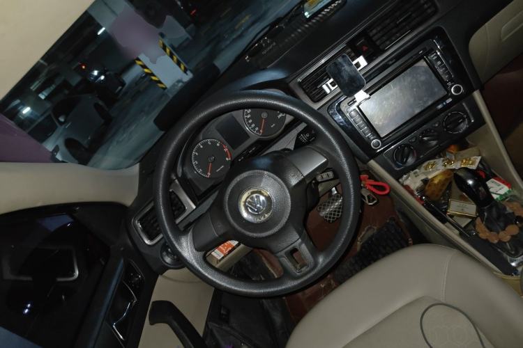 Used Volkswagen Santana 2013 1.6L Automatic Comfort Edition Steering Wheel