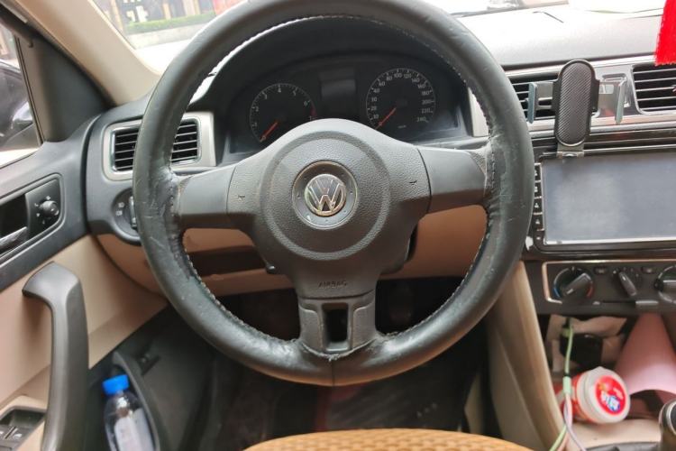 Used Volkswagen Santana 2013 1.6L Manual Comfort Edition Steering Wheel