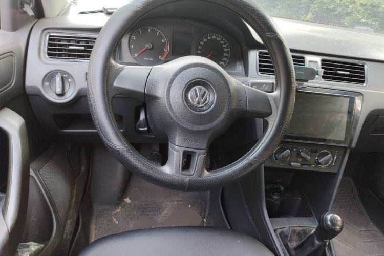 Used Volkswagen Santana 2013 1.6L Manual Fashion Edition Steering Wheel