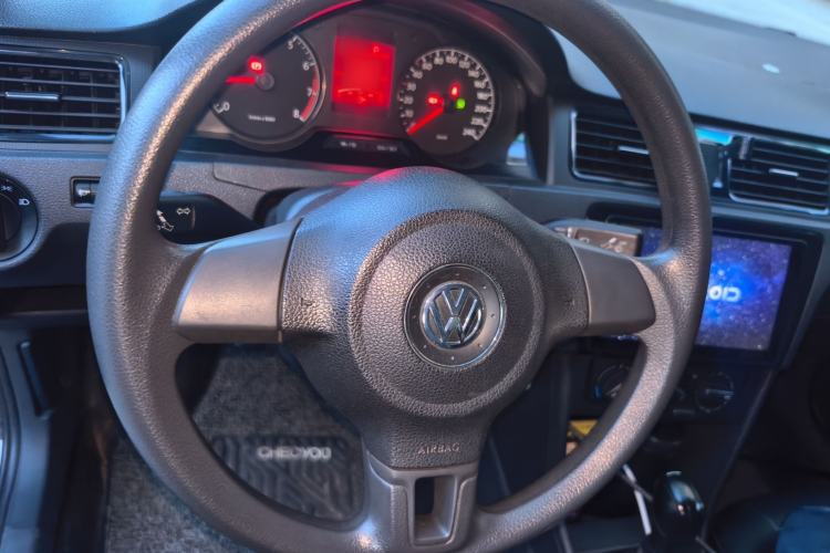 Used Volkswagen Santana 2013 1.6L Automatic Fashion Edition Steering Wheel