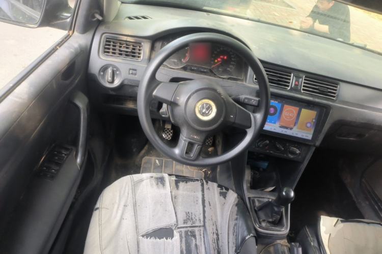 Used Volkswagen Santana 2013 1.6L Manual Fashion Edition Steering Wheel