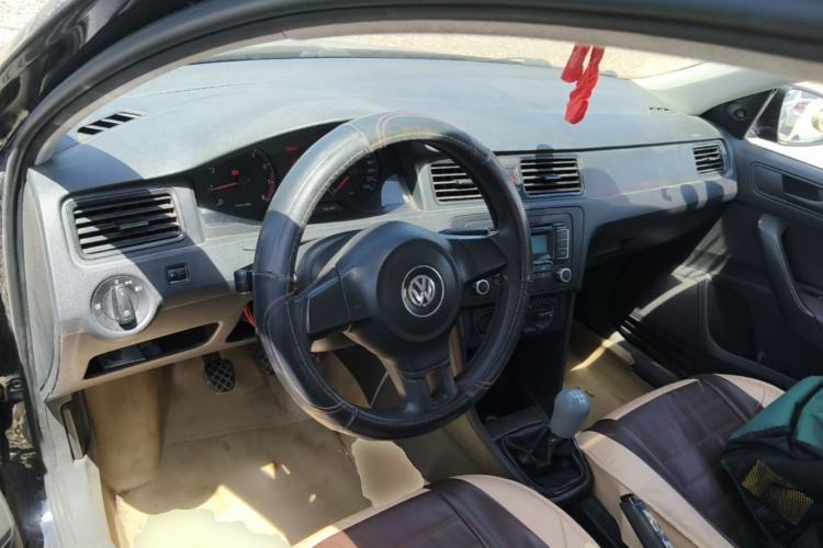 Used Volkswagen Santana 2013 1.6L Manual Fashion Edition Steering Wheel