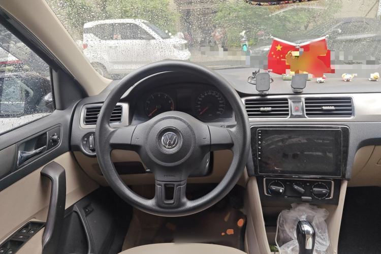 Used Volkswagen Santana 2013 1.6L Automatic Comfort Edition Steering Wheel