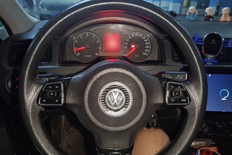 Used Volkswagen Santana 2013 1.6L Manual Fashion Edition Steering Wheel