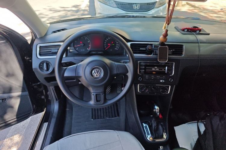 Used Volkswagen Santana 2013 1.6L Automatic Comfort Edition Steering Wheel