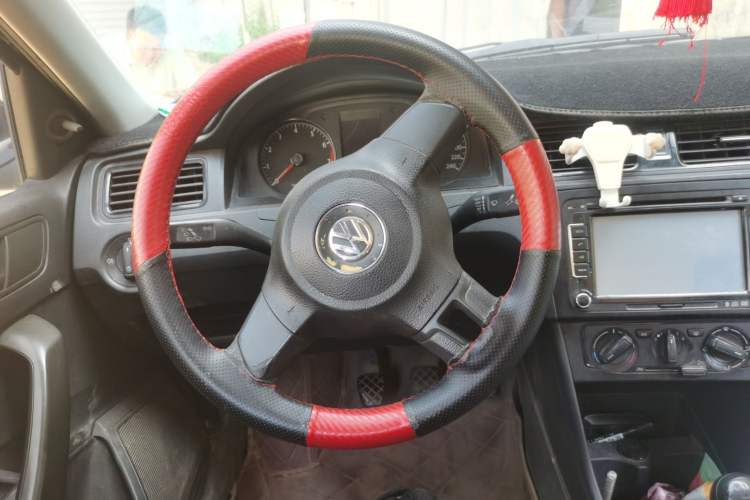 Used Volkswagen Santana 2013 1.4L Manual Fashion Edition Steering Wheel
