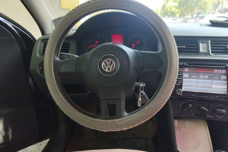 Used Volkswagen Santana 2013 1.4L Manual Fashion Edition Steering Wheel