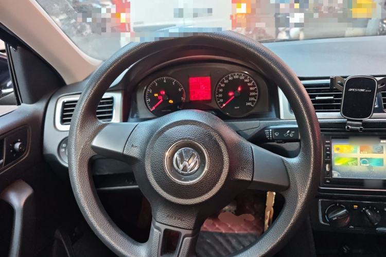 Used Volkswagen Santana 2013 1.6L Manual Comfort Edition Steering Wheel
