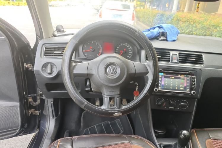 Used Volkswagen Santana 2013 1.6L Manual Fashion Edition Steering Wheel