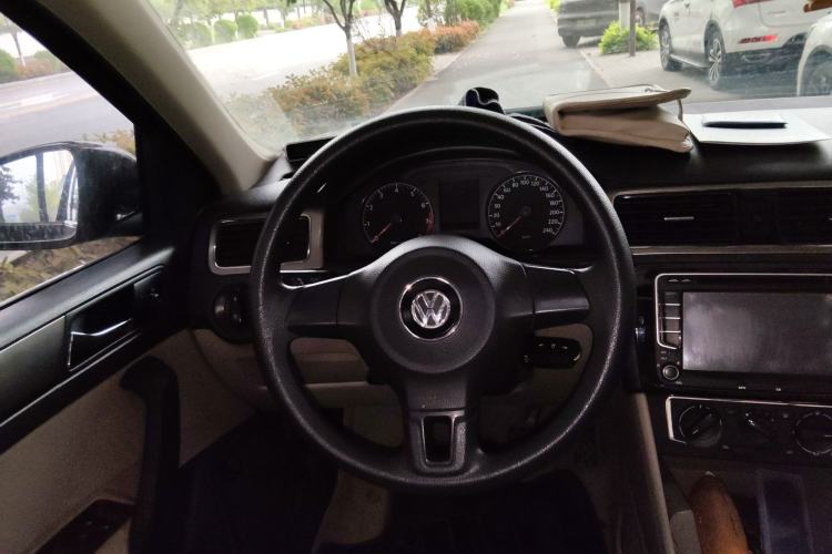 Used Volkswagen Santana 2013 1.4L Manual Comfort Edition Steering Wheel