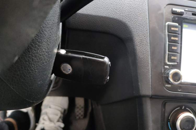 Used Volkswagen Santana 2013 1.6L Manual Fashion Edition Vehicle Key