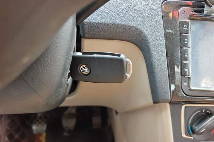 Used Volkswagen Santana 2013 1.6L Manual Comfort Edition Vehicle Key