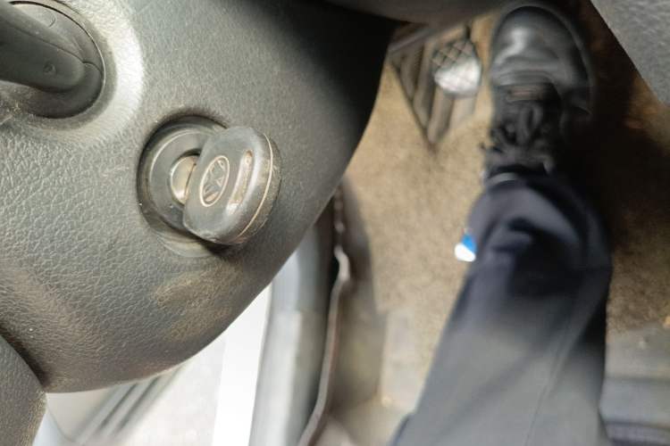 Used Volkswagen Santana 2013 1.6L Manual Fashion Edition Vehicle Key
