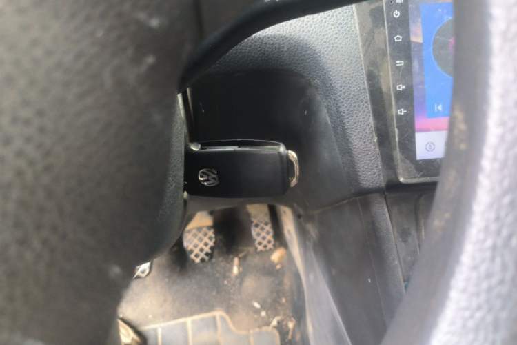 Used Volkswagen Santana 2013 1.6L Manual Fashion Edition Vehicle Key