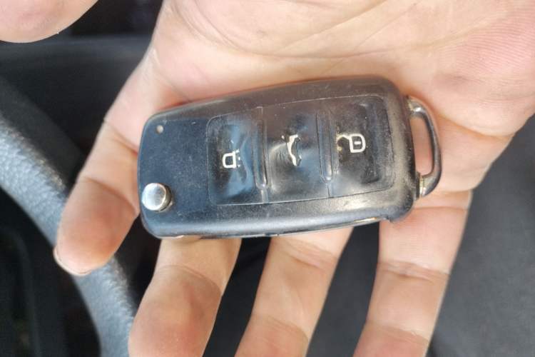 Used Volkswagen Santana 2013 1.4L Manual Comfort Edition Vehicle Key