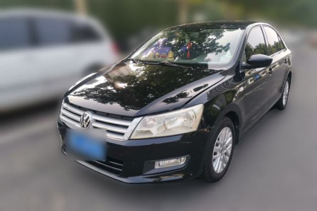 Volkswagen Santana 2013 1.6L Manual Luxury Edition usado
