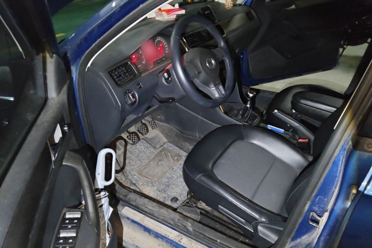 Used Volkswagen Santana 2013 1.4L Manual Comfort Edition Driver Seat
