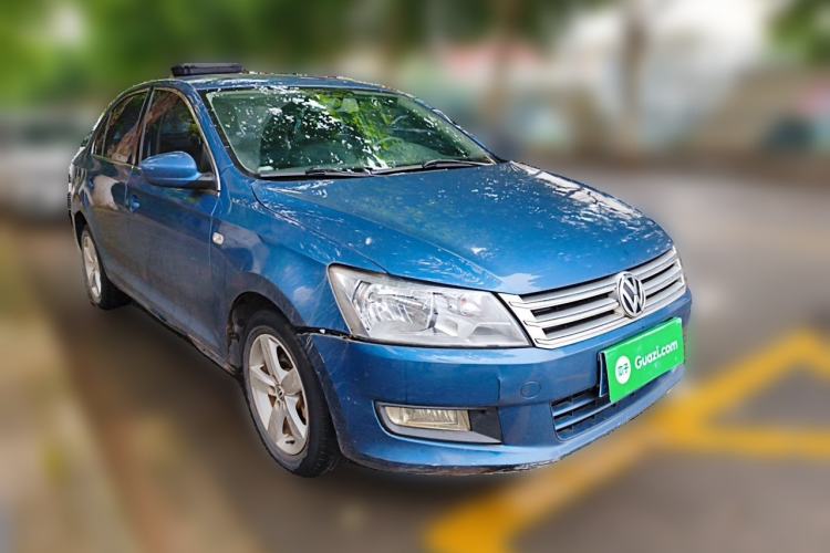 Used Volkswagen Santana 2013 1.6L Manual Comfort Edition Front Right 45 Deg