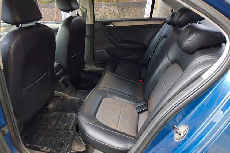Used Volkswagen Santana 2013 1.6L Manual Comfort Edition Left Rear Seat