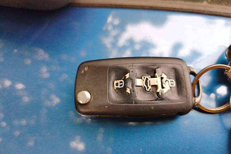 Used Volkswagen Santana 2013 1.6L Manual Comfort Edition Vehicle Key