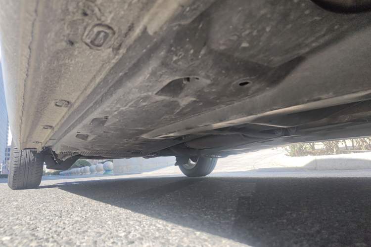 Used Volkswagen Santana 2013 1.6L Automatic Comfort Edition Chassis Front Right