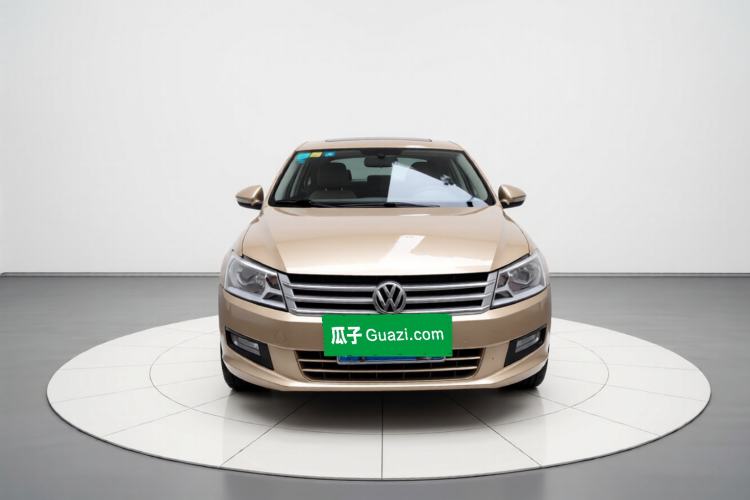 Used Volkswagen Santana 2013 1.6L Automatic Comfort Edition Exterior 1