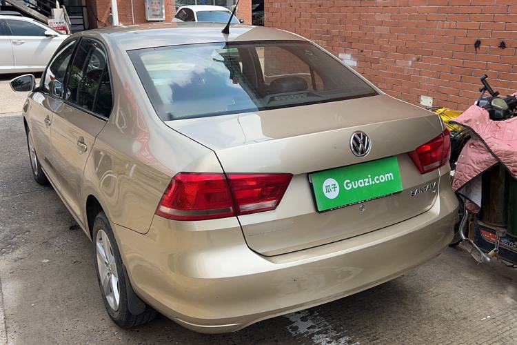 Used Volkswagen Santana 2013 1.6L Automatic Comfort Edition Exterior 3