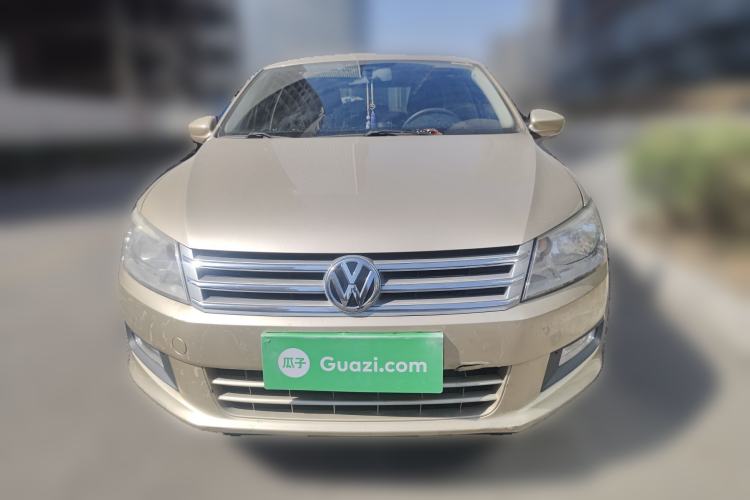 Used Volkswagen Santana 2013 1.6L Automatic Comfort Edition Front