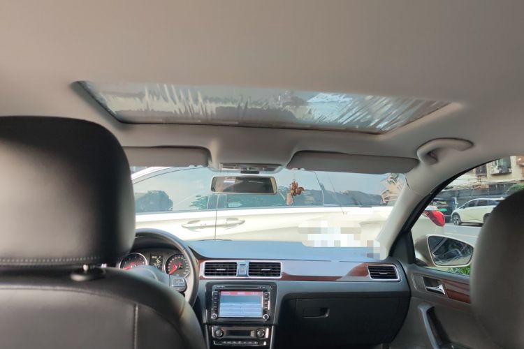 Used Volkswagen Santana 2013 1.6L Automatic Luxury Edition Headliner