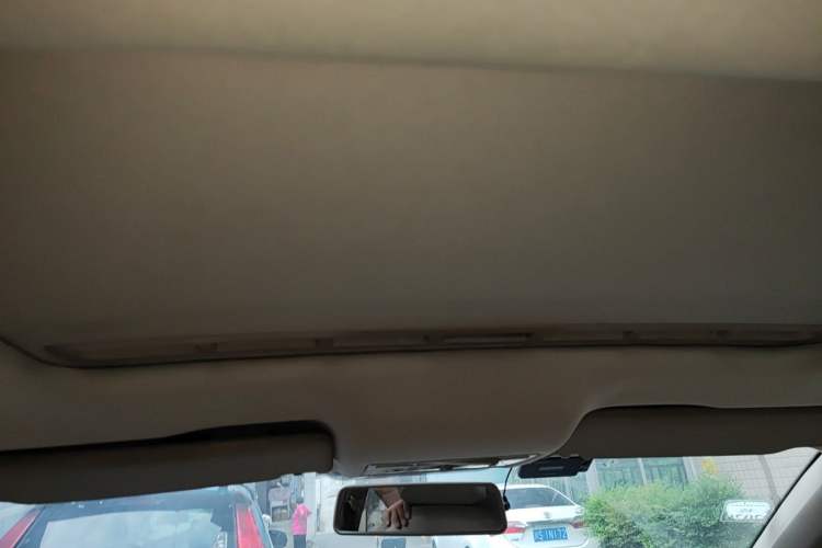 Used Volkswagen Santana 2013 1.6L Automatic Comfort Edition Headliner