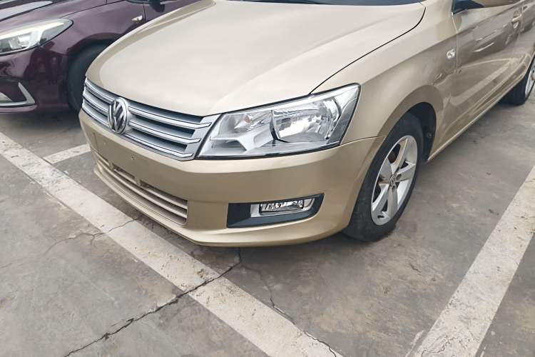 Used Volkswagen Santana 2013 1.6L Automatic Comfort Edition Left Front Headlight