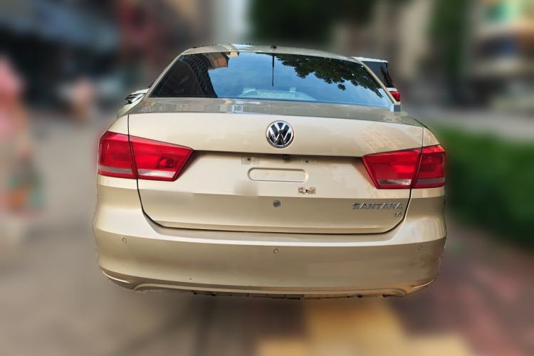 Used Volkswagen Santana 2013 1.6L Automatic Luxury Edition Rear