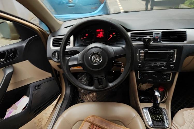 Used Volkswagen Santana 2013 1.6L Automatic Comfort Edition Steering Wheel