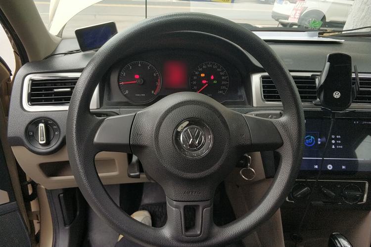 Used Volkswagen Santana 2013 1.6L Automatic Comfort Edition Steering Wheel